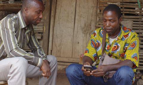 Cocoa farmers using new app